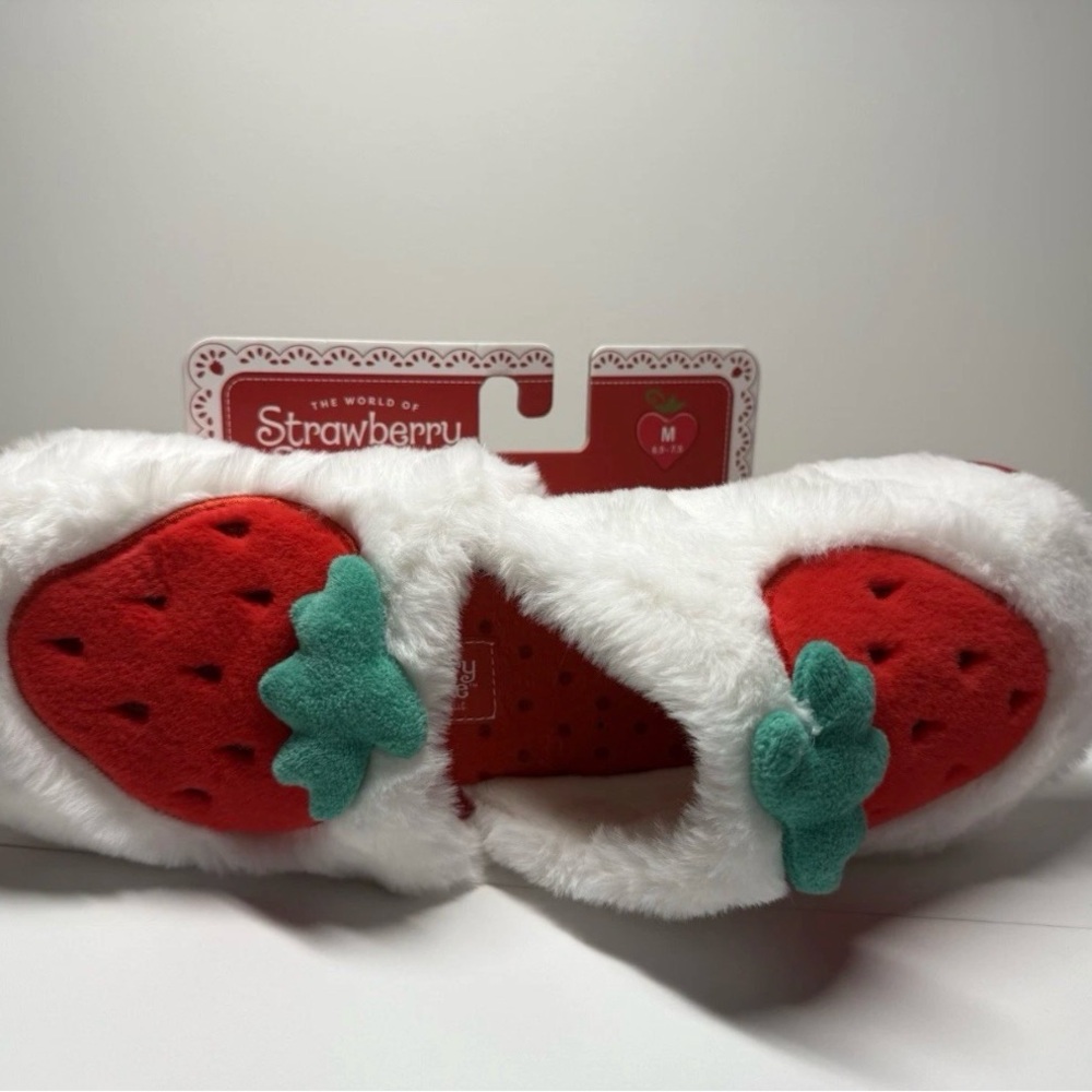 Strawberry Shortcake M Fluffy House Slippers Slide On Cute White Red Women